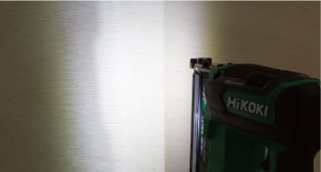 HiKOKI NP1235DA 特徴⑤ 2灯式LEDライトと空打ち防止機構